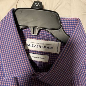 Mizzen + Main button down